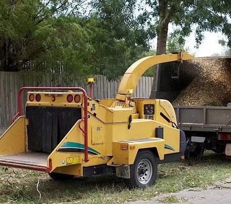 Grinder Trailed Txawb Diesel Ntoo Chipper
