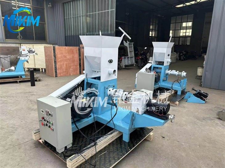 Animal Feed Extruder Machine
